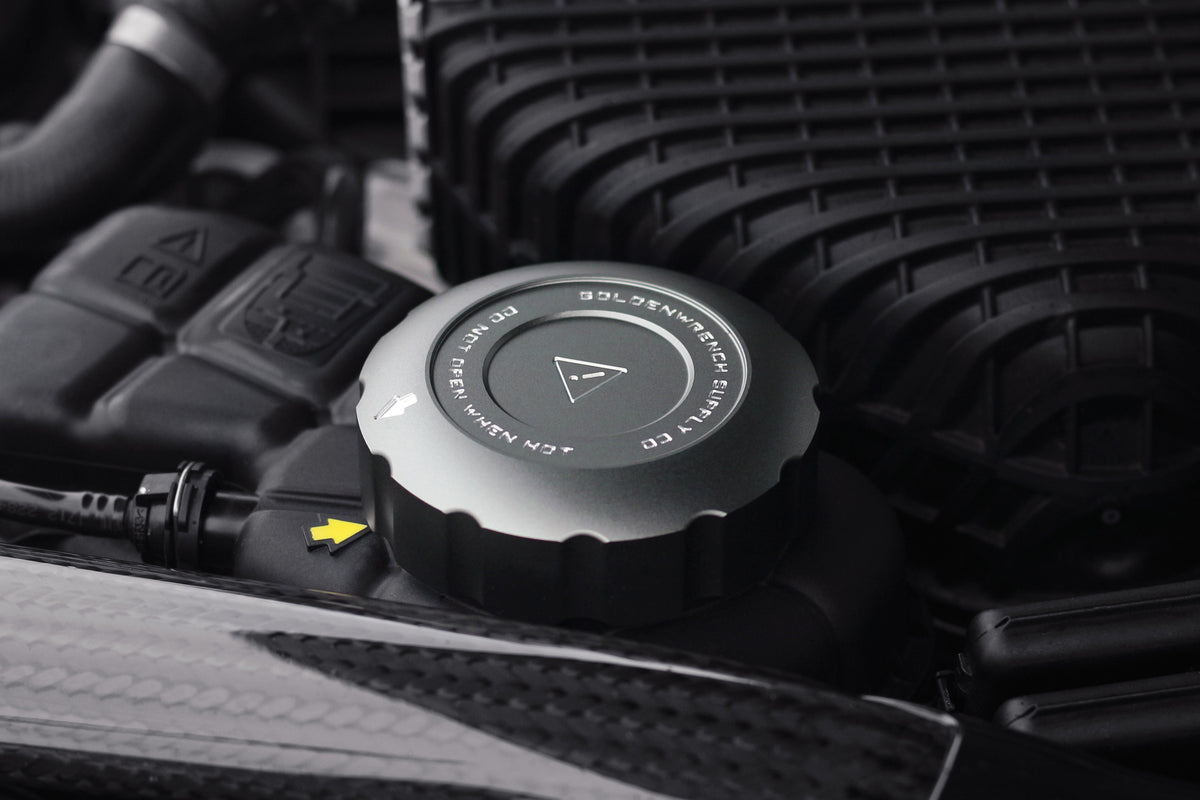 BMW S55 BLACKLINE　M2 他　クーラントキャップ&クーラーカバー BMW S55 BLACKLINE M2 他 クーラントキャップ&クーラーカバー パーツ