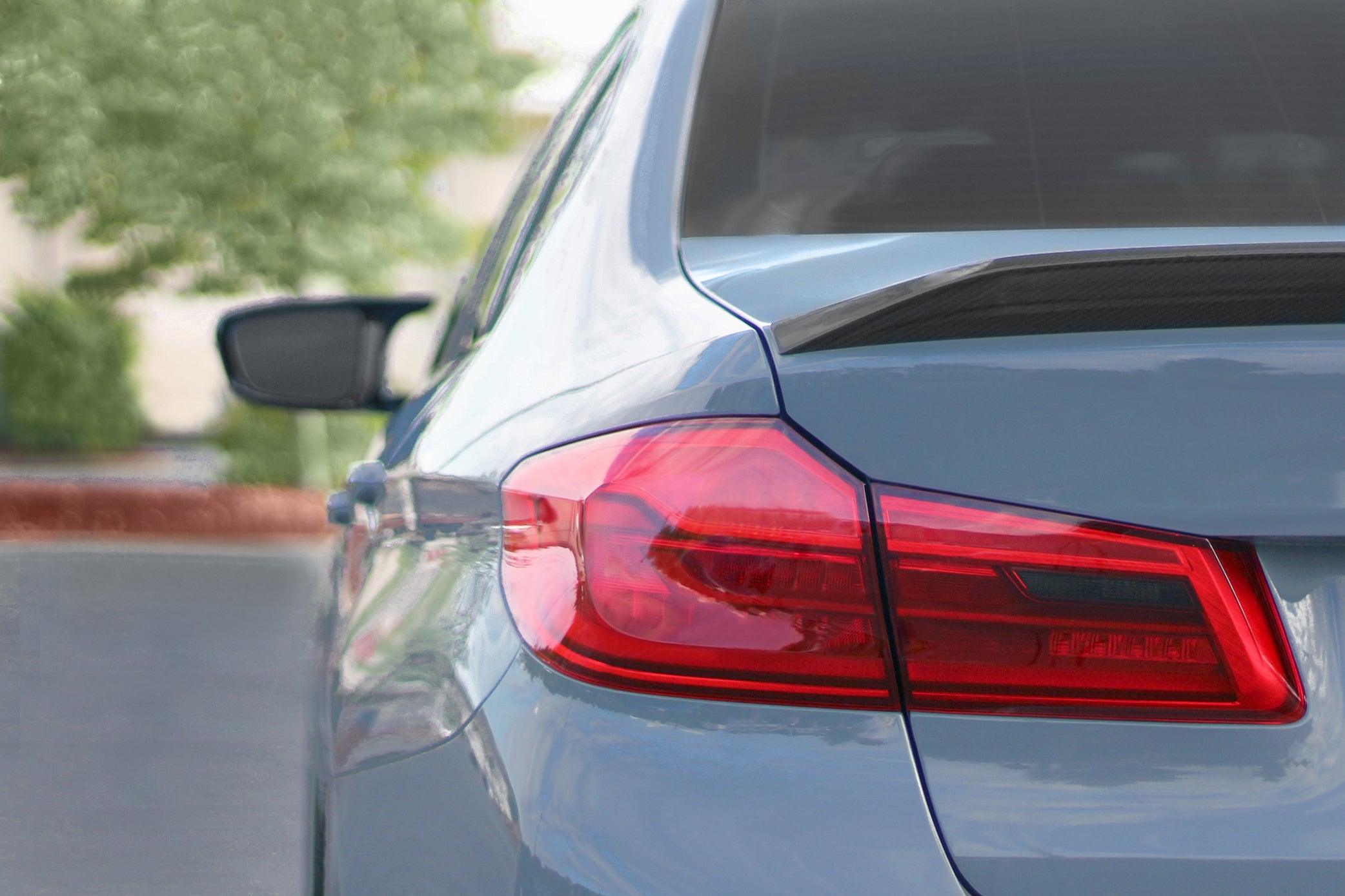 BMW 5 Series 2017-2020 (G30/F90 Pre LCI) BLACKLINE Taillight